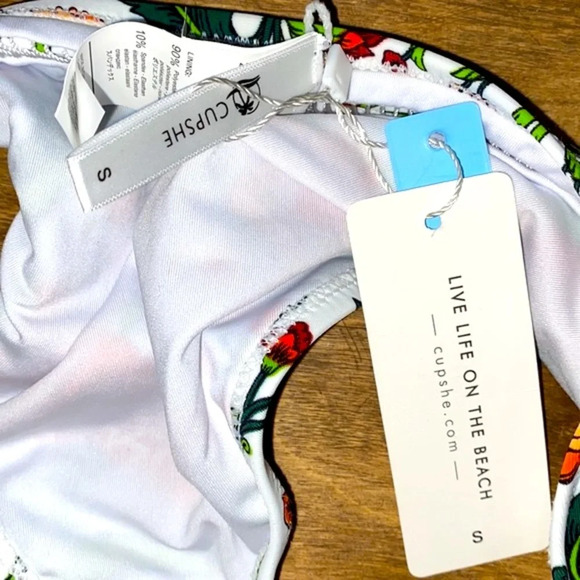 Cupshe floral bikini bottoms new with tags - Picture 6 of 6